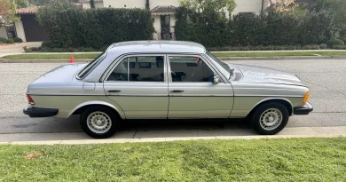 AutoHunter Spotlight: 1982 Mercedes-Benz 300D
