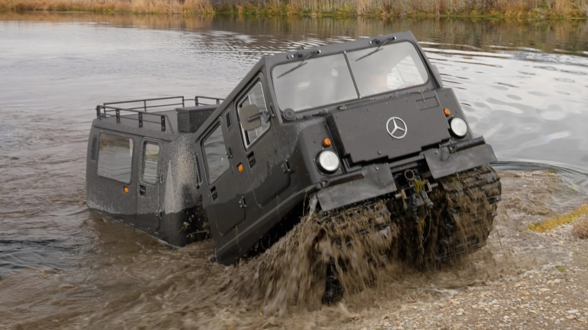 Meet the Cheap Amphibious Mercedes You’ve Never Heard Of