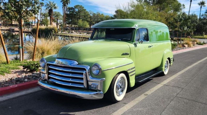 Pick of the Day: 1954 GMC 3100 Panel Truck
