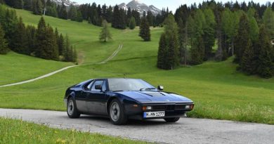 Pink Floyd’s Roger Waters Owned This Rare BMW M1 — Now It’s Headed to Auction