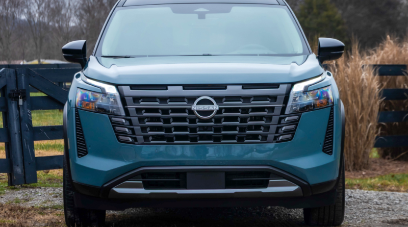 The 2026 Nissan Pathfinder Gets a Price Bump—But It’s Still Cheaper Than a Ford Explorer