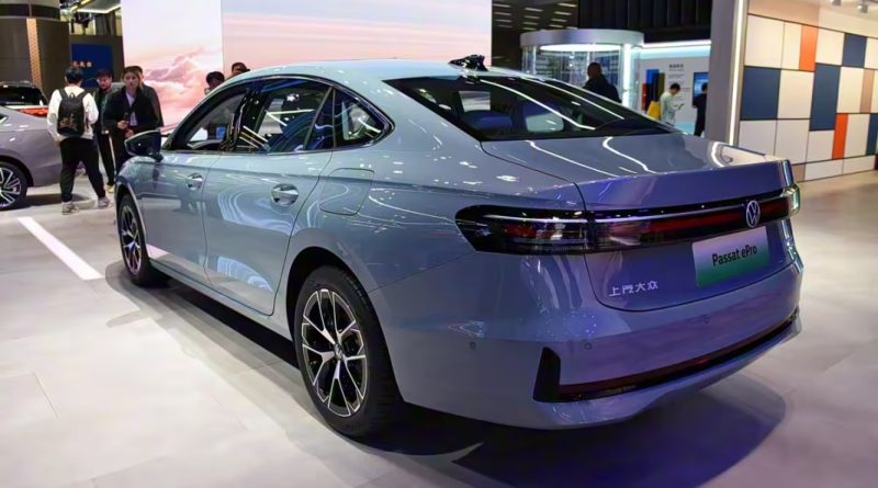 This China-Only Volkswagen Passat Hybrid Boasts Nearly 100 Miles of Electric Range