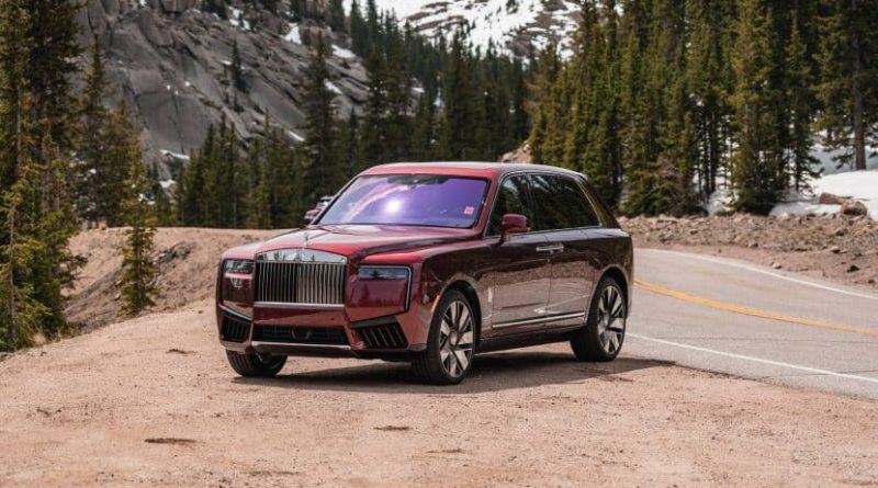 Why Rolls-Royce’s Next Big EV Move Has to Be an SUV Why Rolls-Royce’s Next Big EV Move Has to Be an SUV