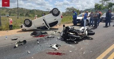 100 Crazy Car and Truck Moments – Dangerous Driving Caught on Dashcam