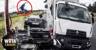 100 IDIOTS IN CARS Get Blocked Trying to Skip the Line | Best of Car Crashes