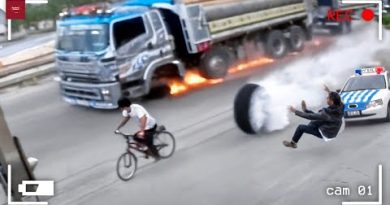 67 Shocking Moments of Idiots in Cars: Instant Karma and the Luckiest People Caught on Camera