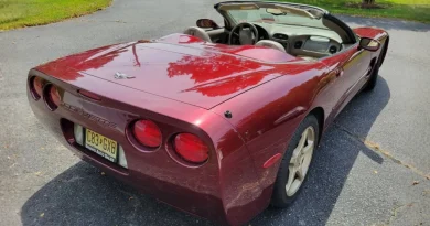 AutoHunter Spotlight: 2003 Chevrolet Corvette 50th Anniversary