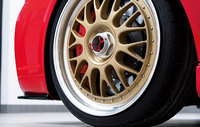 Best Retro Wheels: The Coolest Car Rims Of All Time
