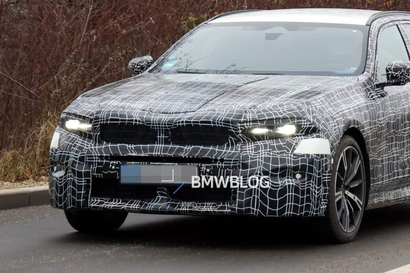 BMW 5 Series Wagon Facelift Spied Hiding Evolutionary Look