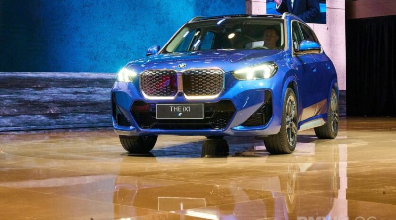 BMW Cuts Prices On 31 Cars In China To Counter Falling Sales BMW Cuts Prices On 31 Cars In China To Counter Falling Sales