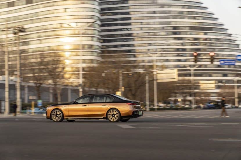 BMW M760Le Poses In China Ahead Of 7 Series Facelift