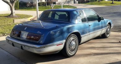 Pick of the Day: 1992 Buick Riviera