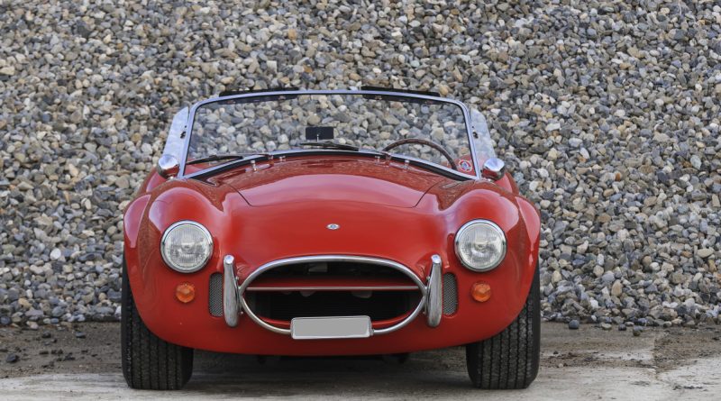 This Super-Rare Shelby 427 Cobra is Hitting the Auction Block This Super-Rare Shelby 427 Cobra is Hitting the Auction Block